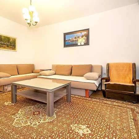Daire Jurina 2 Krk Town