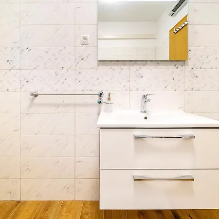 Lägenhet Jurina 2 Krk Town