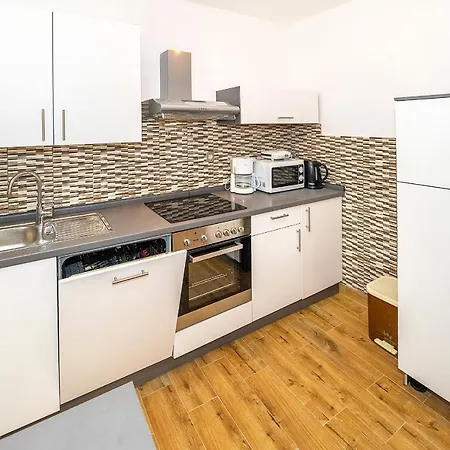 Lägenhet Jurina 2 Krk Town