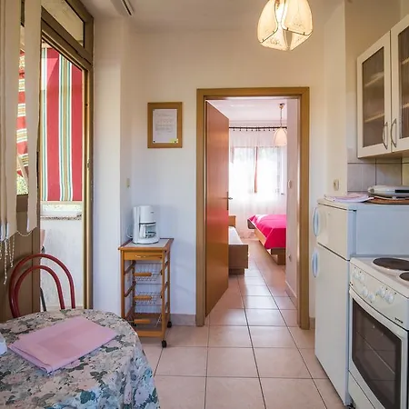 Lägenhet Jurina 2 Krk Town